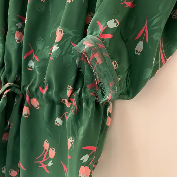 100% SILK REBECCA TAYLOR SILK FLORAL BLOUSE - Picture 4 of 12